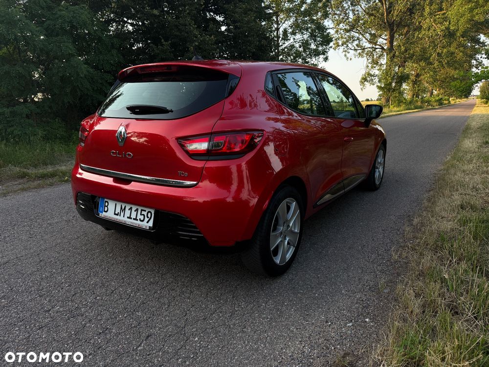 Renault Clio - 8
