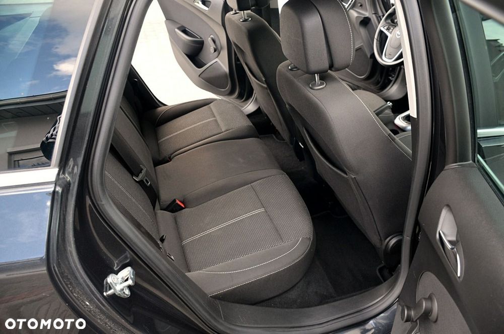 Opel Astra - 17