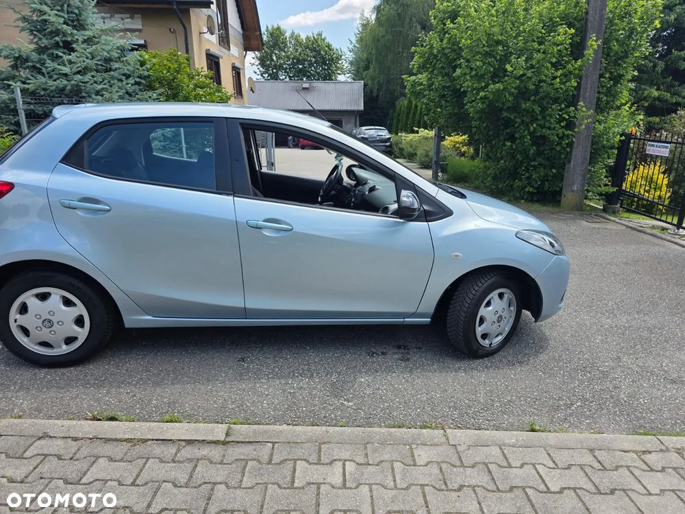 Mazda 2 1.3 Exclusive+ - 29