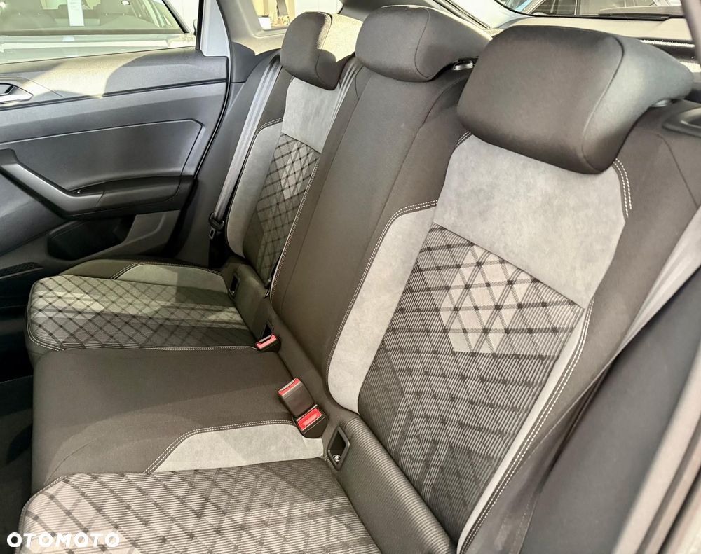 Volkswagen Taigo 1.5 TSI ACT R-Line Plus DSG - 22