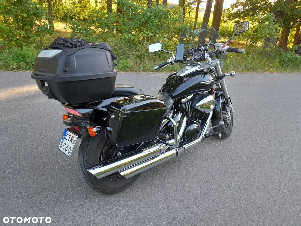 Suzuki Intruder - 6