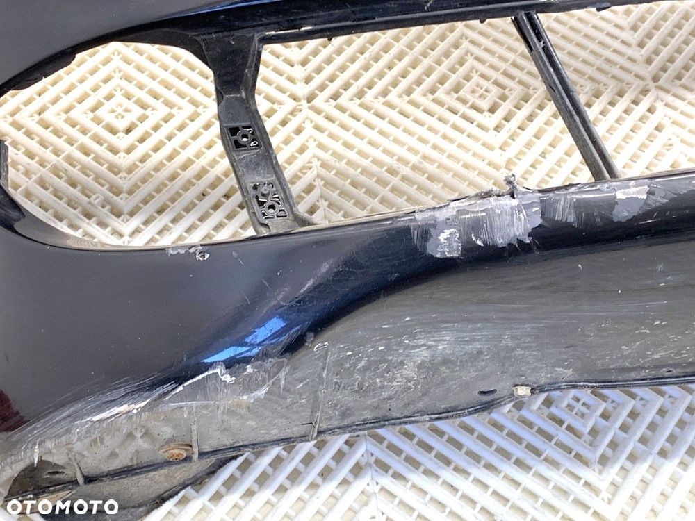 ZDERZAK PRZÓD  BMW 5 (F10) 2009 - 2016 520 d 135 kW [184 KM] olej napędowy 2010 - 2014 - 8