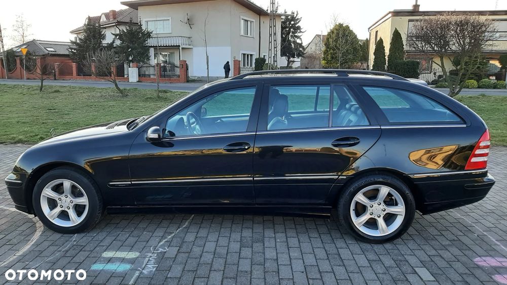 Mercedes-Benz Klasa C 180 Kompressor Avantgarde - 22