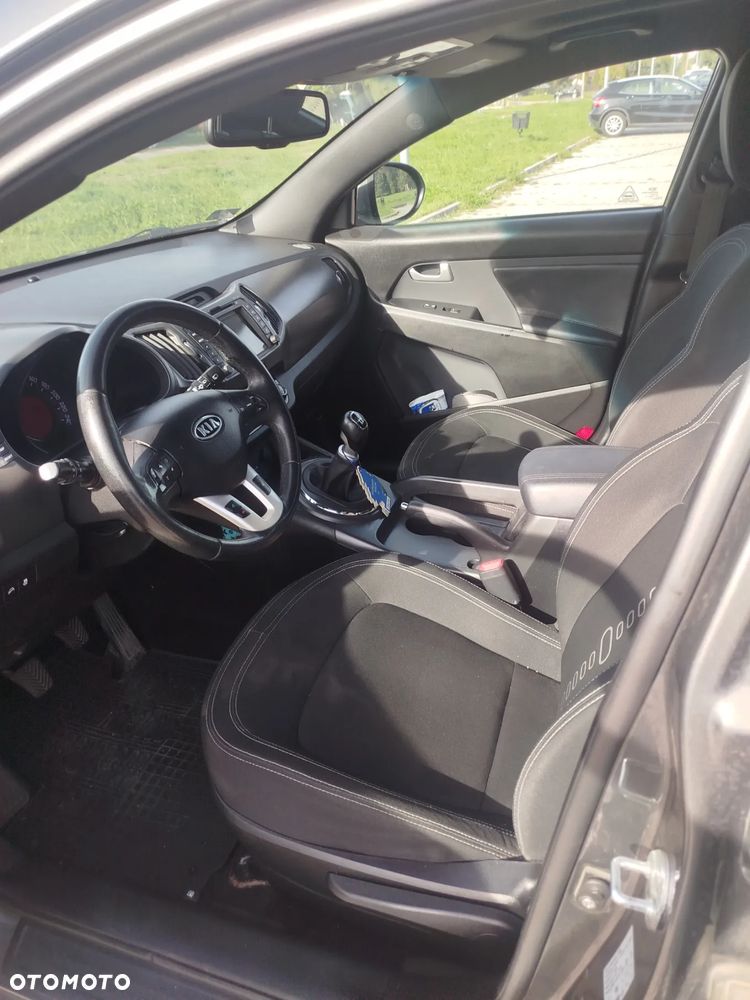 Kia Sportage - 12