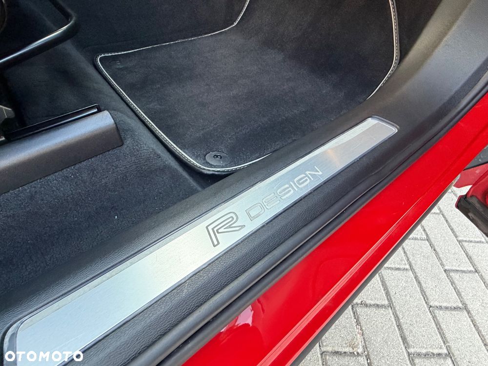 Volvo XC 60 D4 AWD Geartronic RDesign - 35