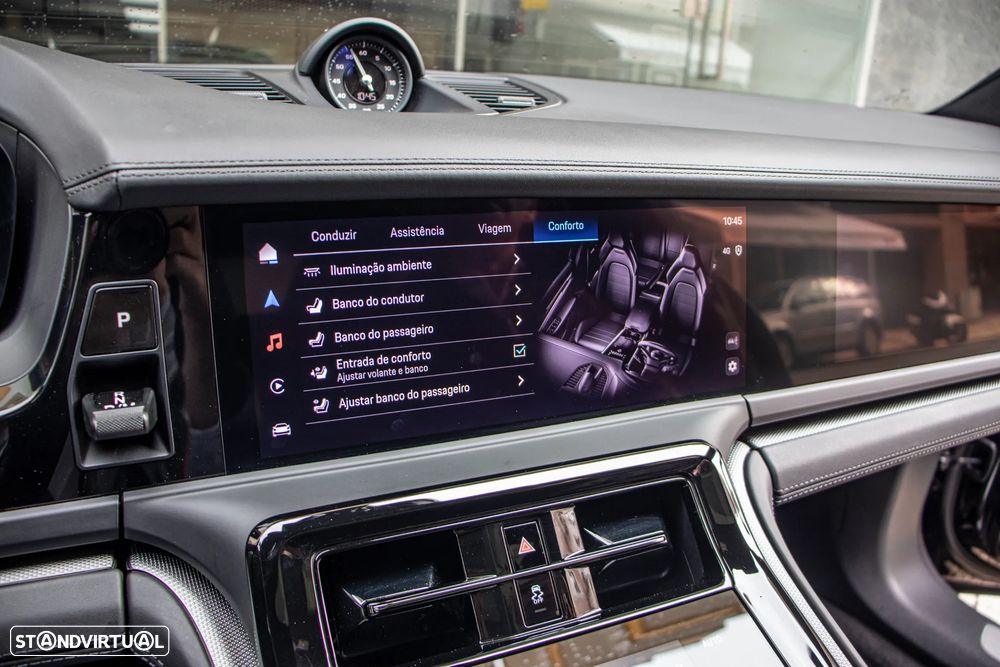 Porsche Panamera 4 E-Hybrid - 27