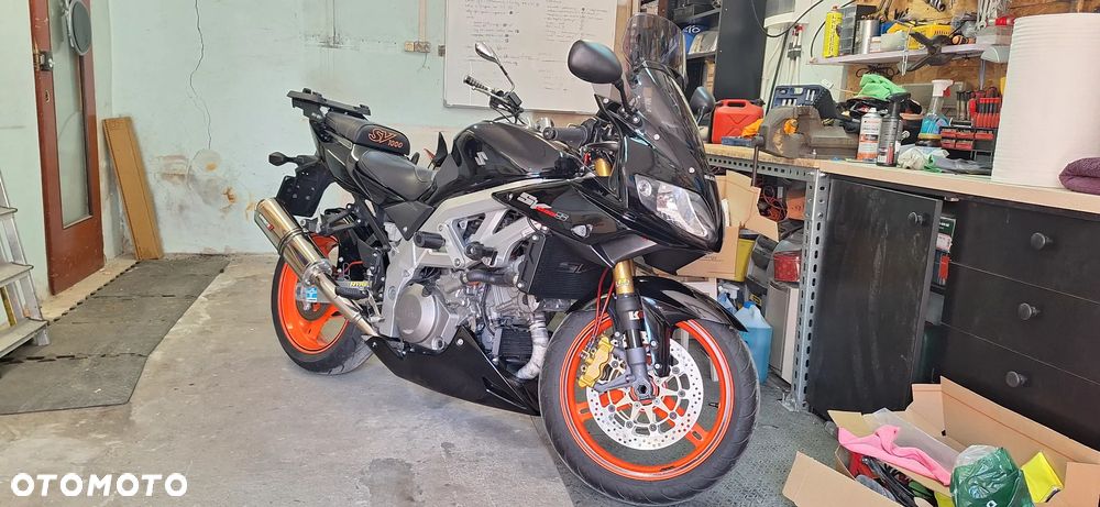 Suzuki SV - 4