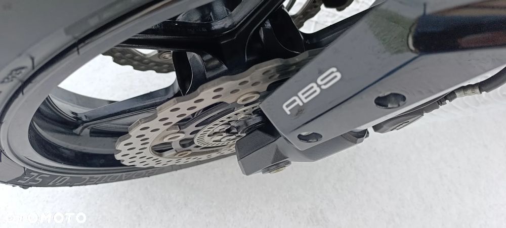 Kawasaki Versys 650 - 16