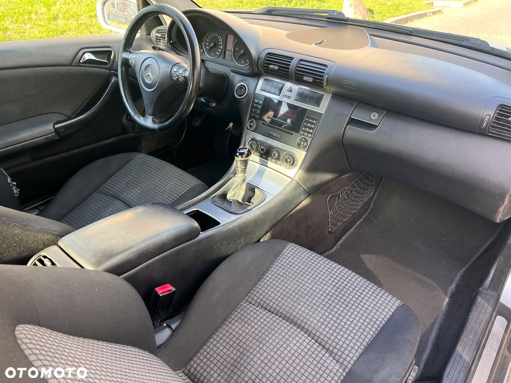 Mercedes-Benz Klasa C - 2