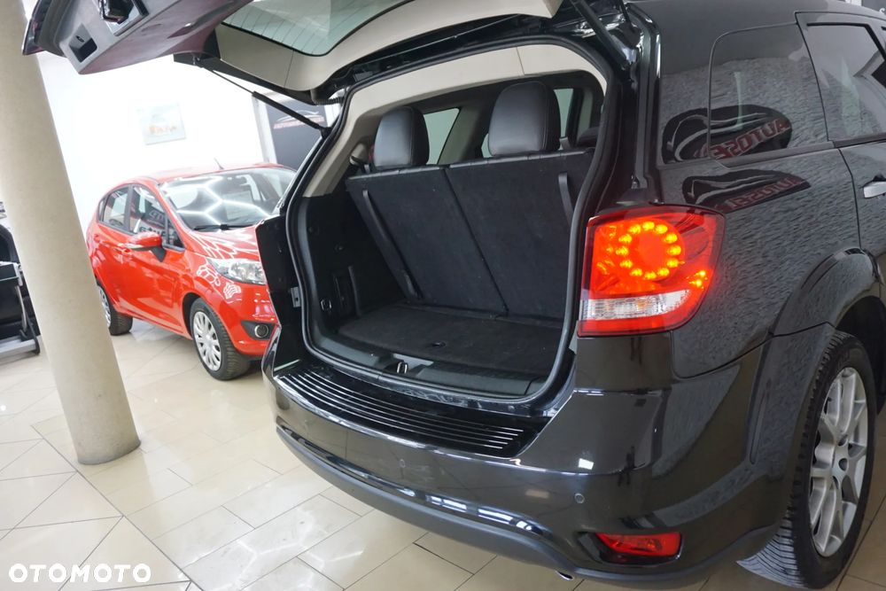 Fiat Freemont 2.0 Multijet 16V DPF Automatik Allrad Lounge - 12