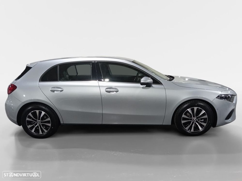 Mercedes-Benz A 180 d - 6