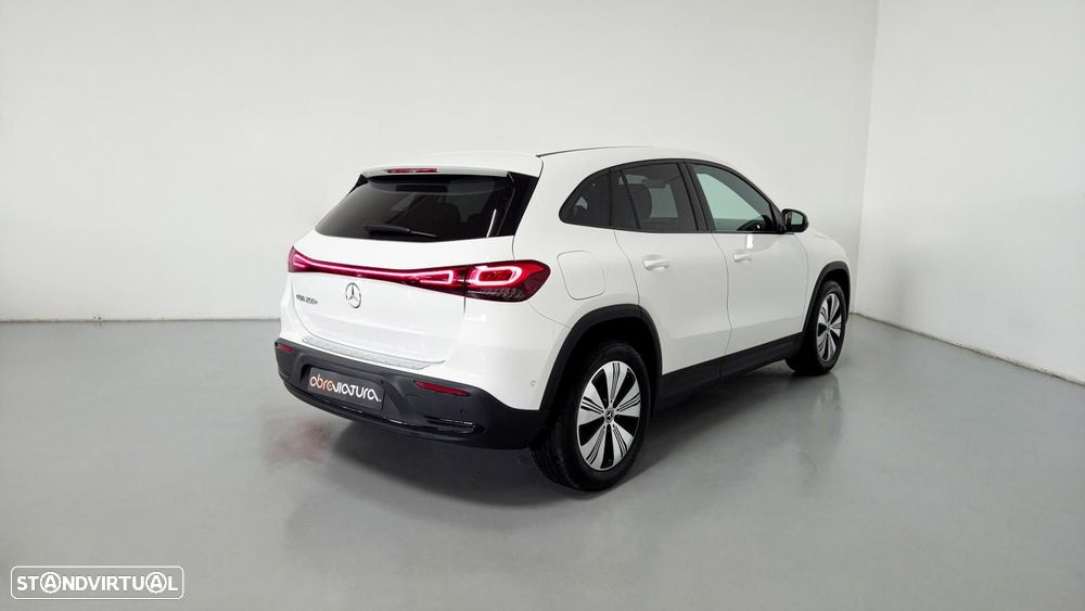 Mercedes-Benz EQA 250+ Progressive - 5