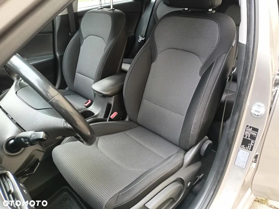 Hyundai i30 - 11