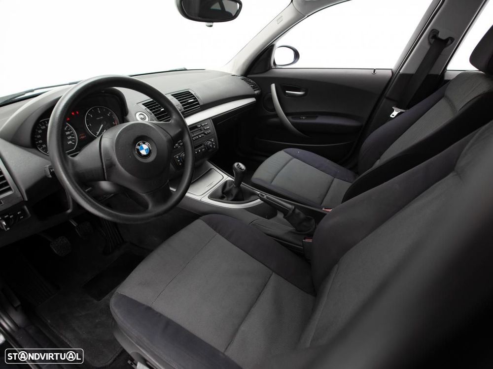 BMW 118 - 6