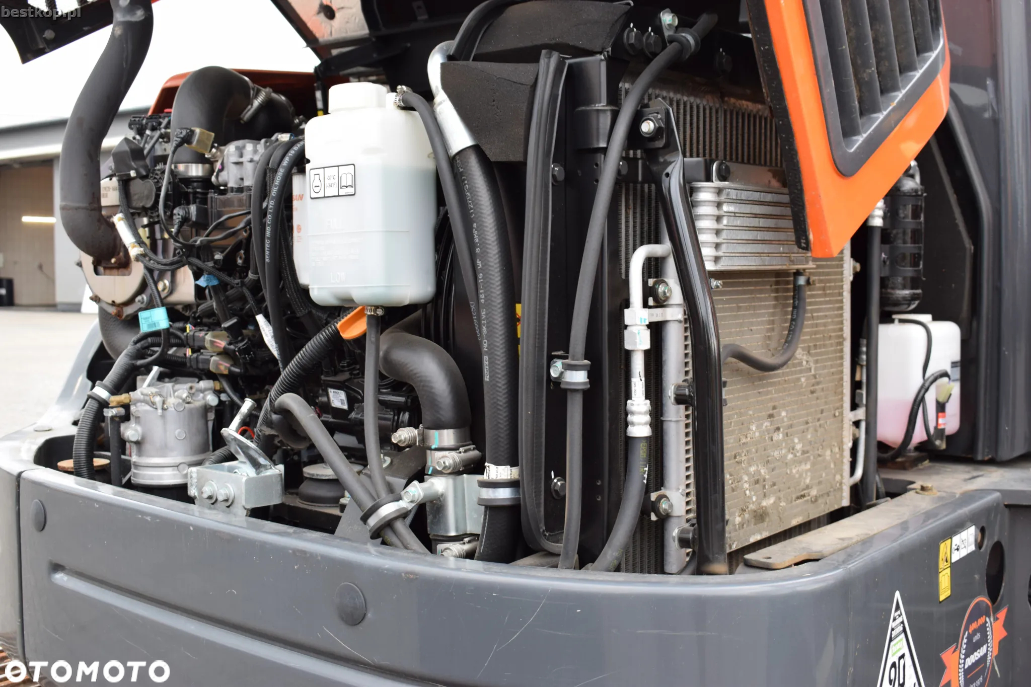 Doosan DX62R-3 - 36