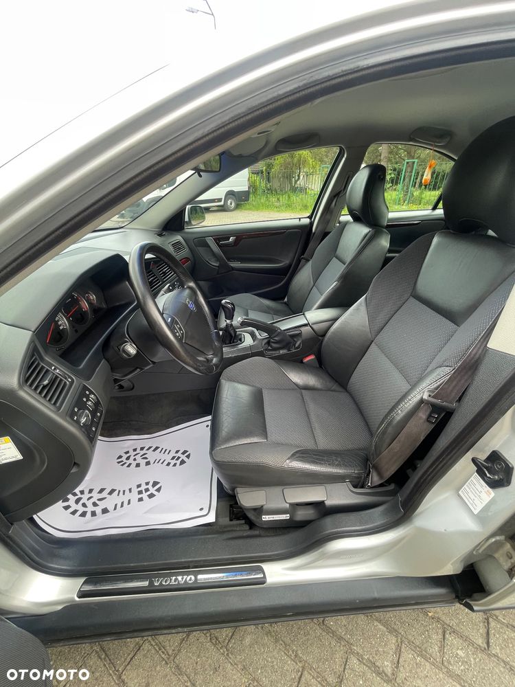Volvo S60 2.4 Optima - 6