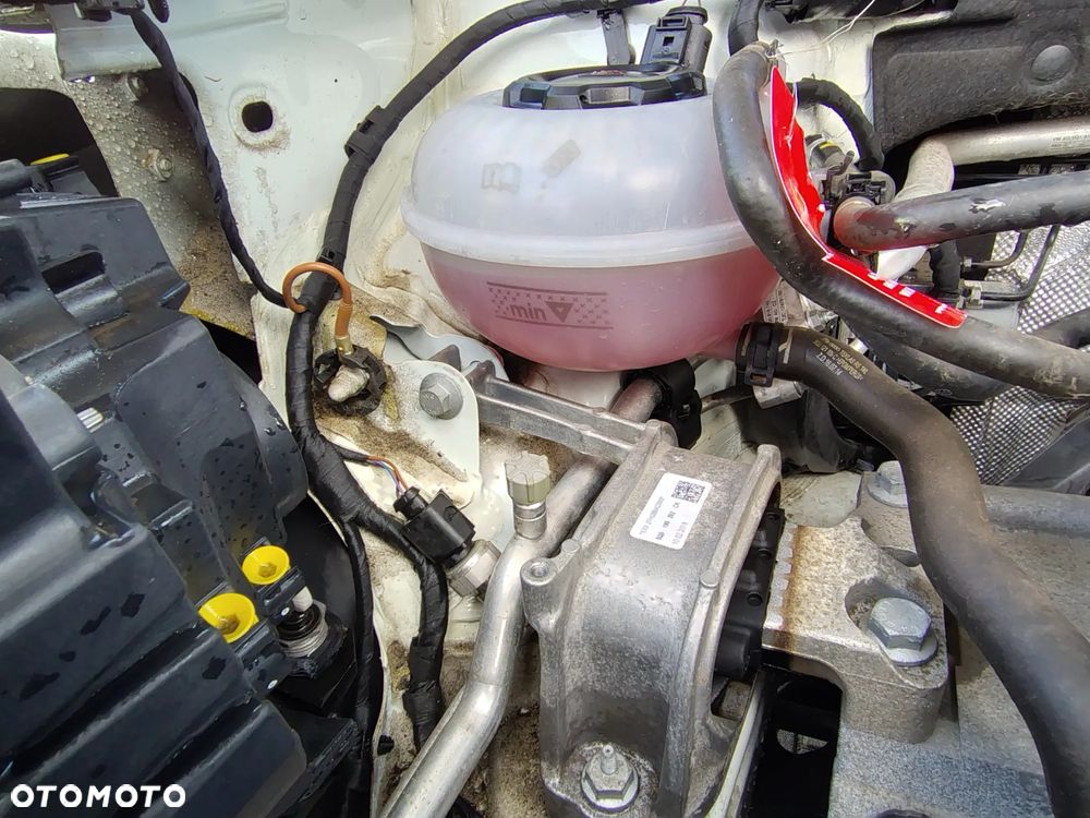 Skoda Karoq 1.0 TSI 4x2 Ambition - 28