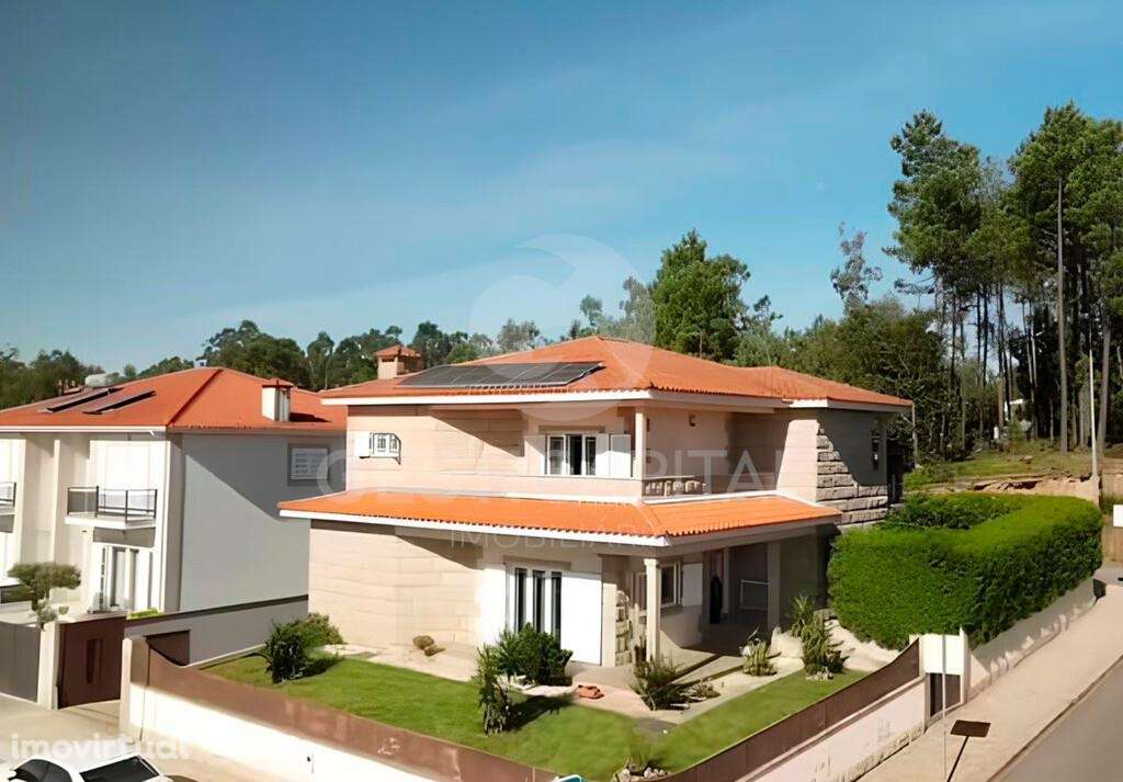 Viva o seu sonho nesta moradia T4 em Alpendorada - Grande imagem: 2/44