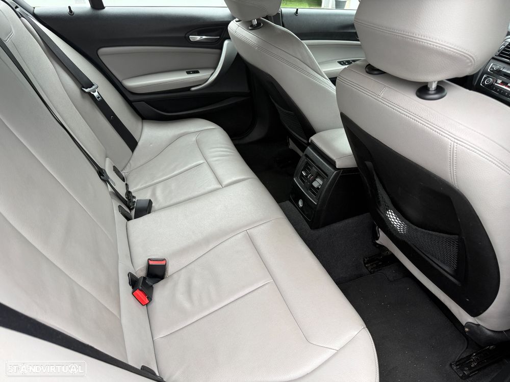 BMW 116 d EfficientDynamics - 22