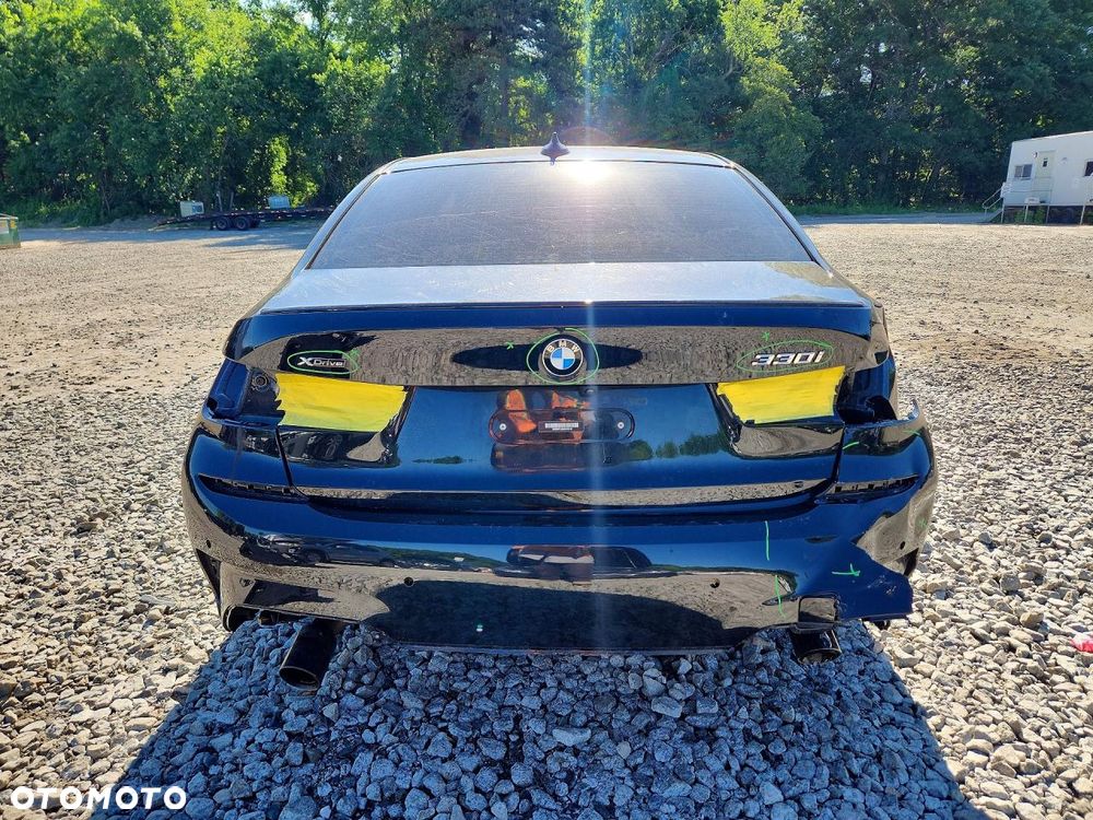 BMW Seria 3 330i xDrive M Sport - 6