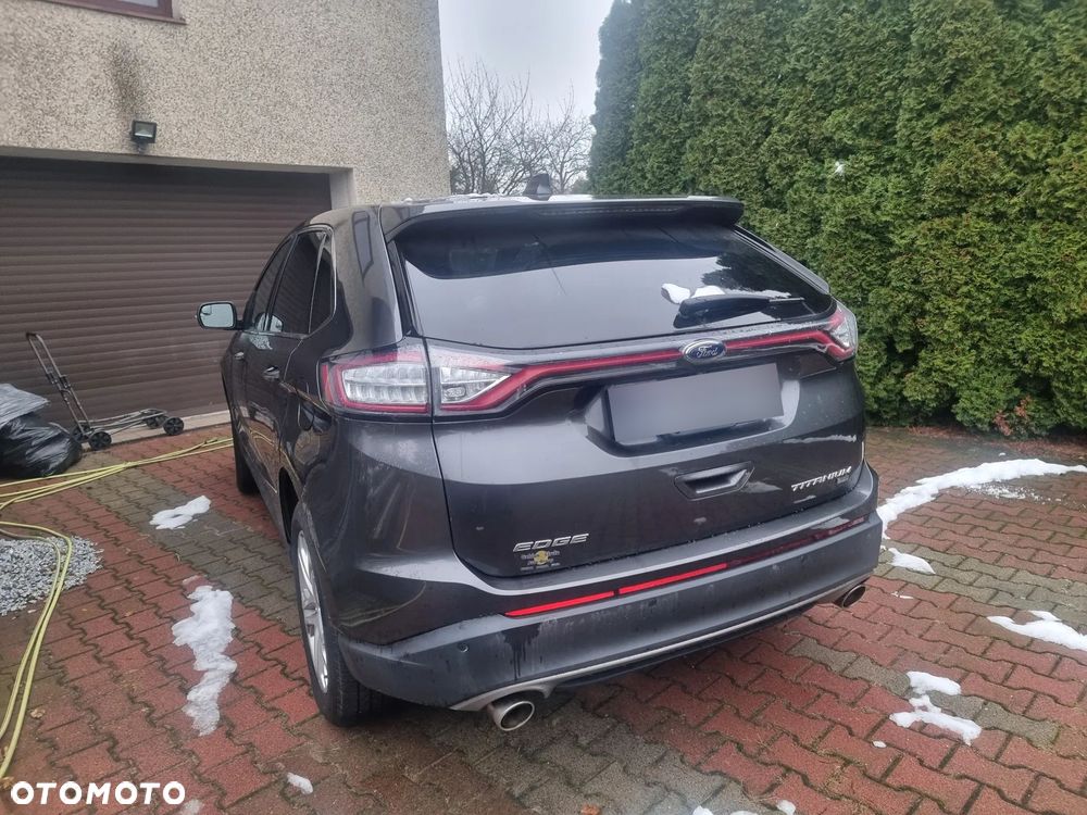 Ford Edge - 4
