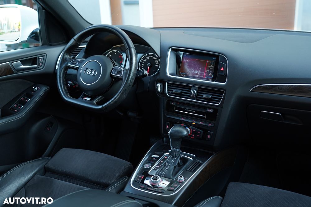 Audi Q5 2.0 TDI Quattro S tronic Design - 5