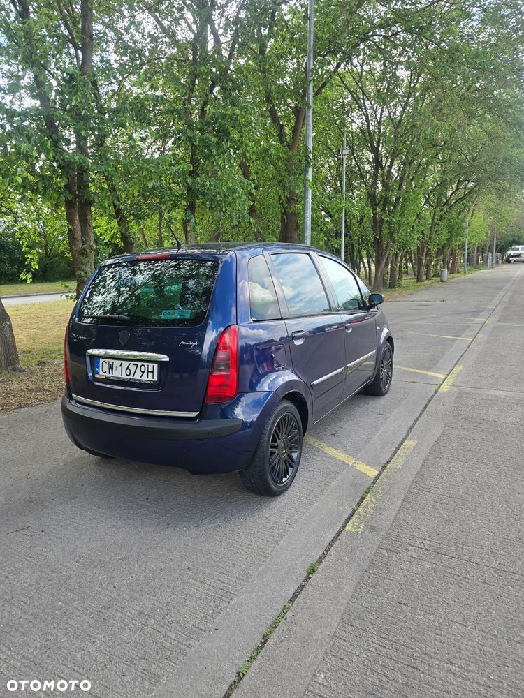 Lancia Musa 1.9 MTJ Platino - 6
