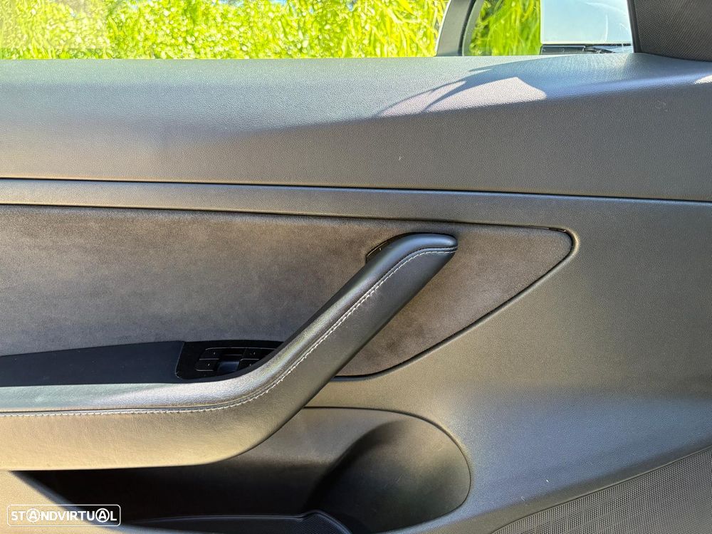 Tesla Model 3 Standard Range Plus RWD - 23