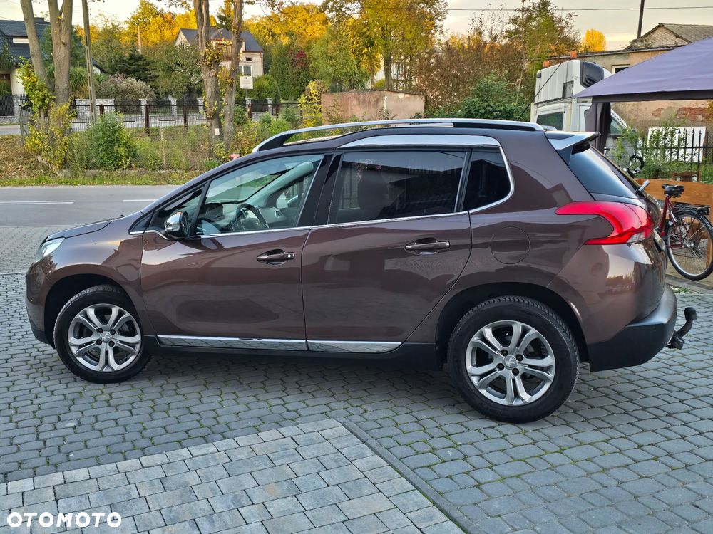 Peugeot 2008 e-HDi FAP 92 ETG6 STOP & START Allure - 17