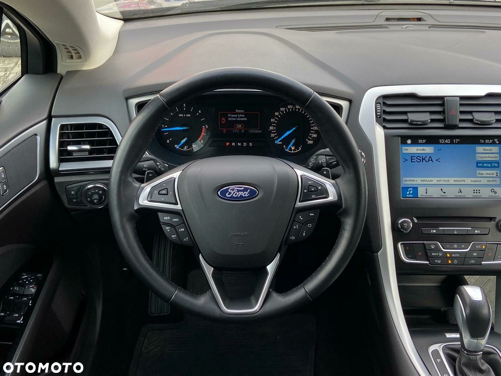 Ford Mondeo - 12