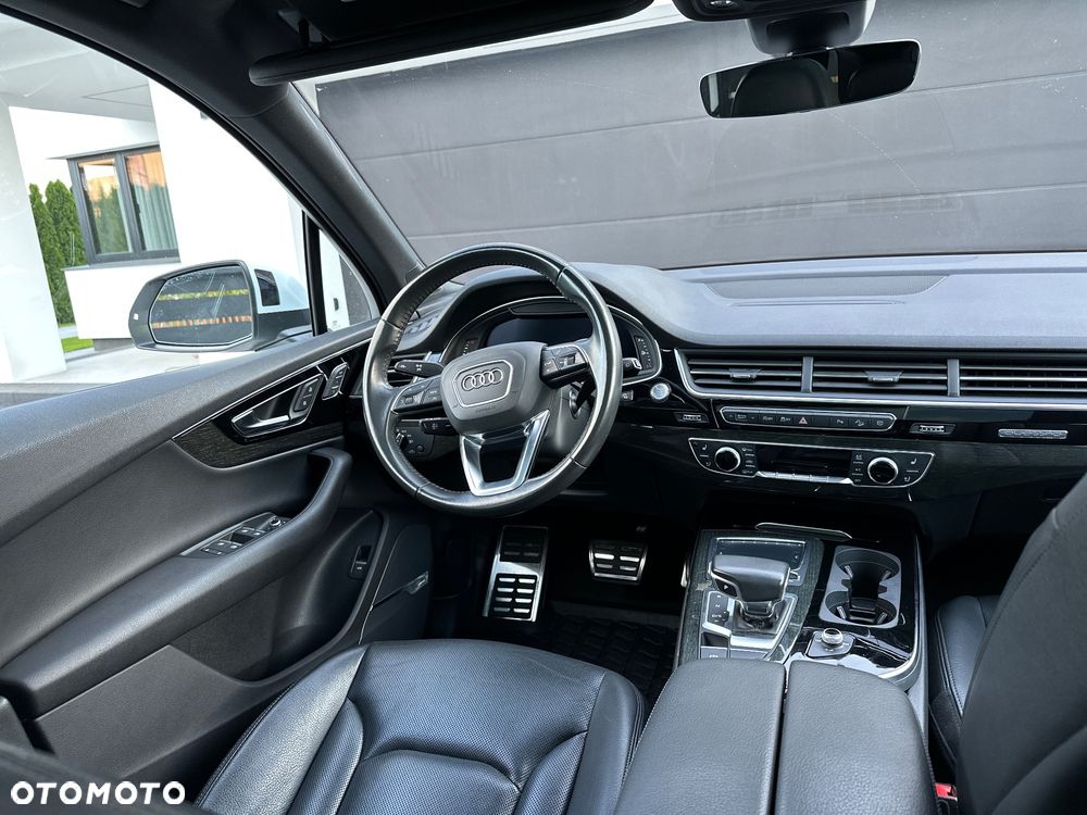 Audi Q7 3.0 TFSI Quattro Tiptronic - 23
