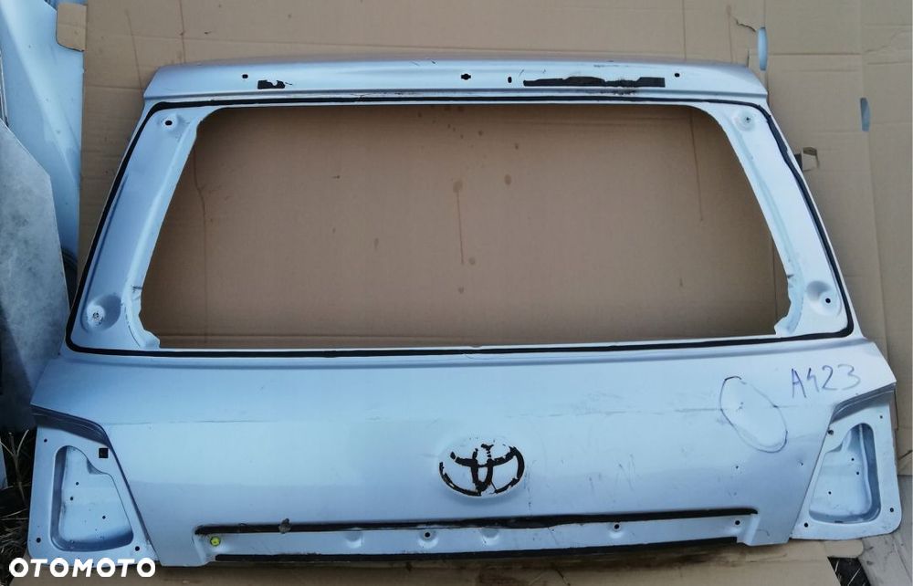 A423 KLAPA LAND CRUISER 200 - 1