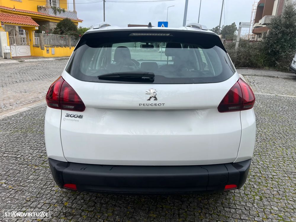 Peugeot 2008 1.2 VTi Active - 23