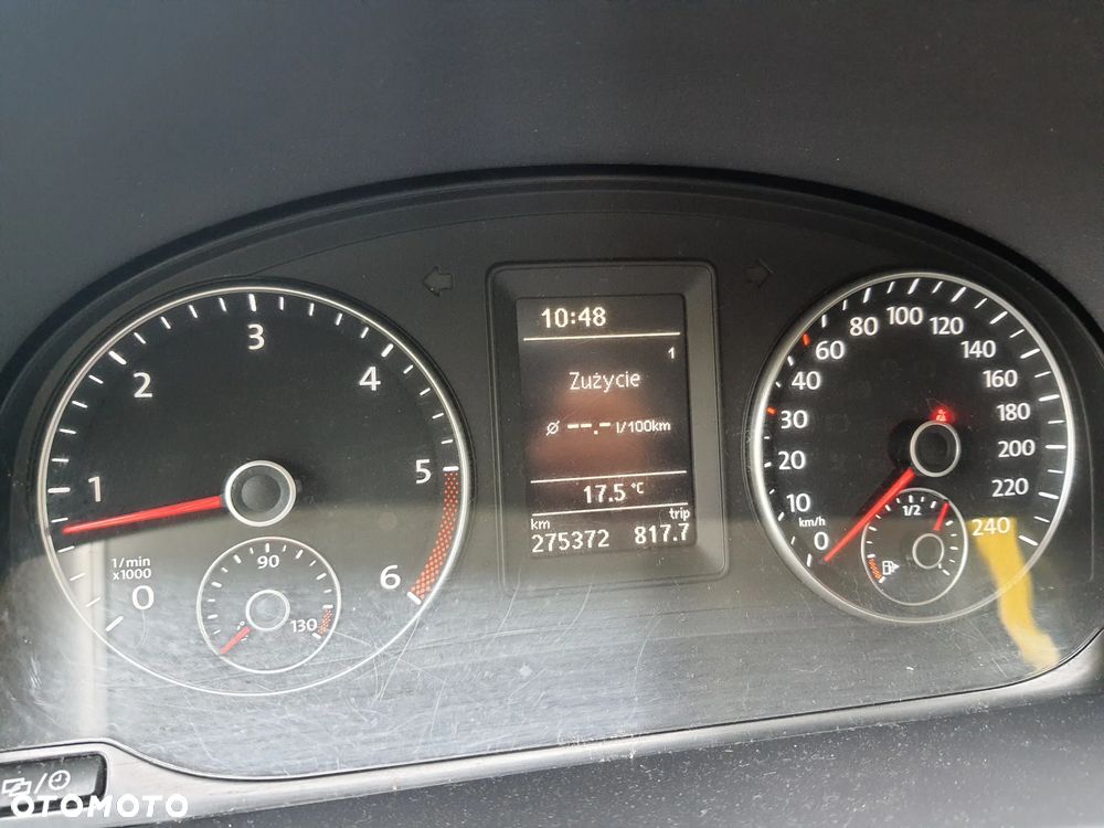 Volkswagen Touran 1.6 TDI DPF BlueMotion Technology Comfortline - 12