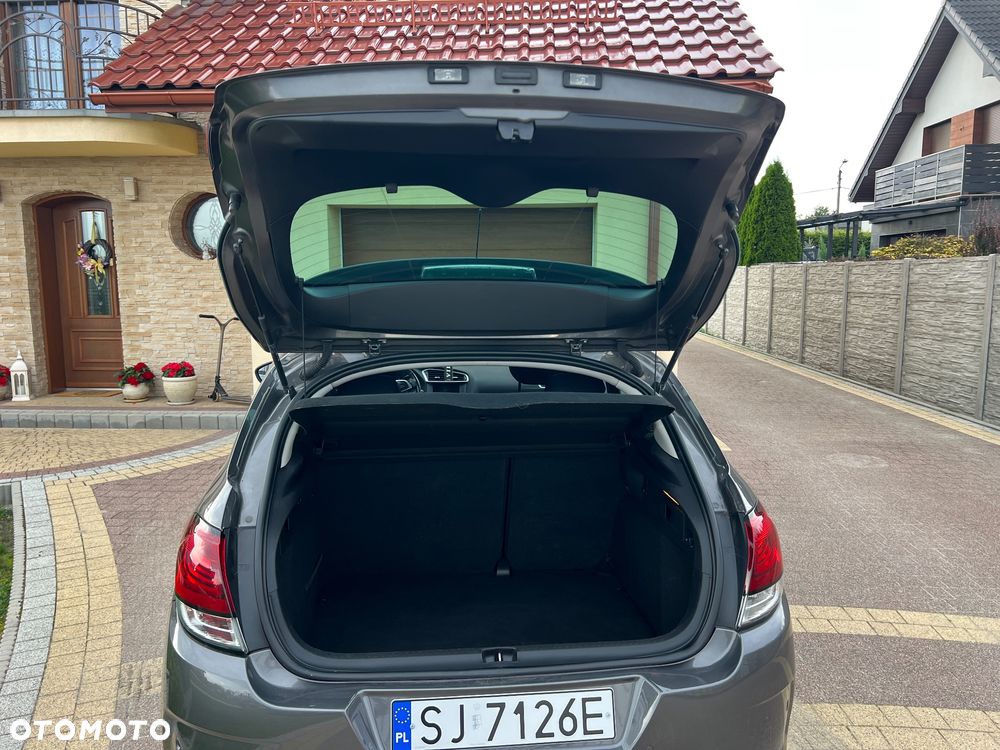 Citroën C4 BlueHDi 100 Stop&Start 86g Selection - 18