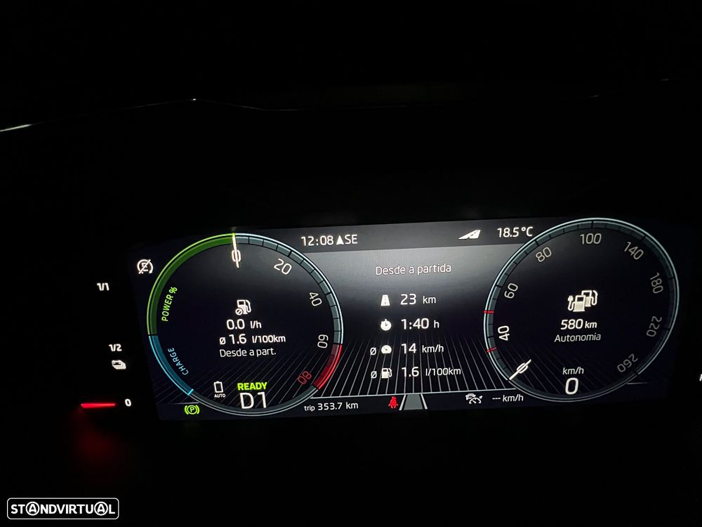 Skoda Superb Break 1.4 TSI iV Laurin&Klement DSG - 29