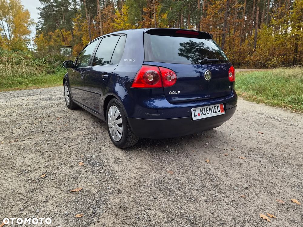 Volkswagen Golf - 14