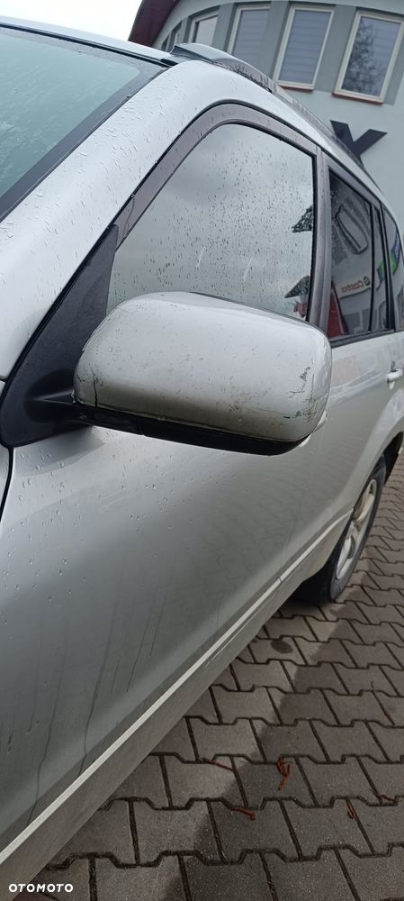 Suzuki Grand Vitara 2.7 V6 - 9