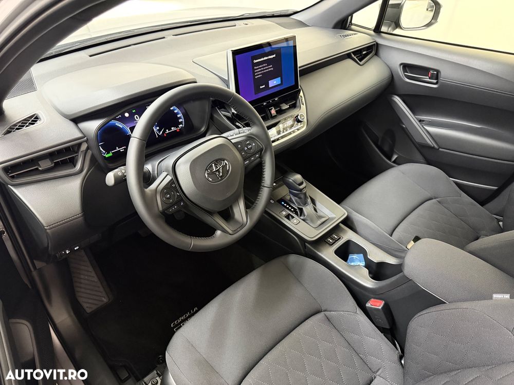 Toyota Corolla Cross - 19