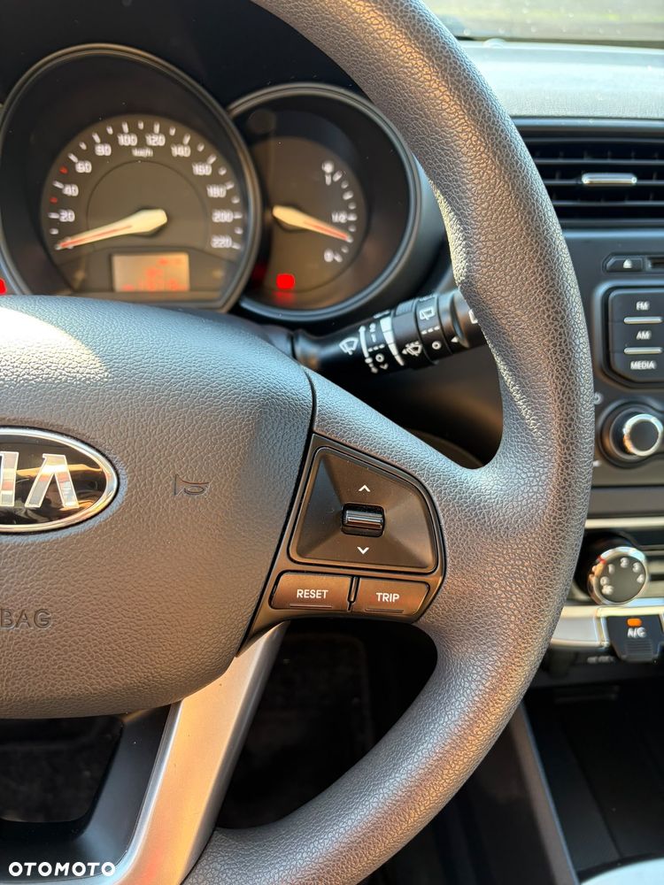 Kia Rio 1.2 Spirit - 19