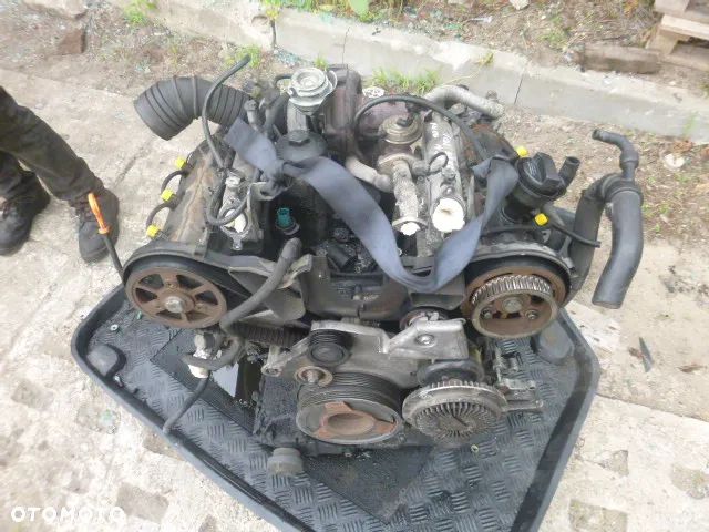 SILNIK VOLKSWAGEN PASSAT B5 FL 2.5 TDI AKN - 19