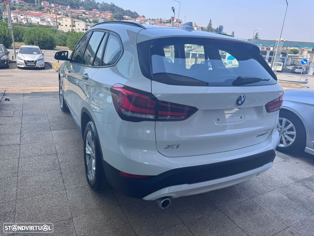 BMW X1 25 e xDrive Corporate Edition - 7