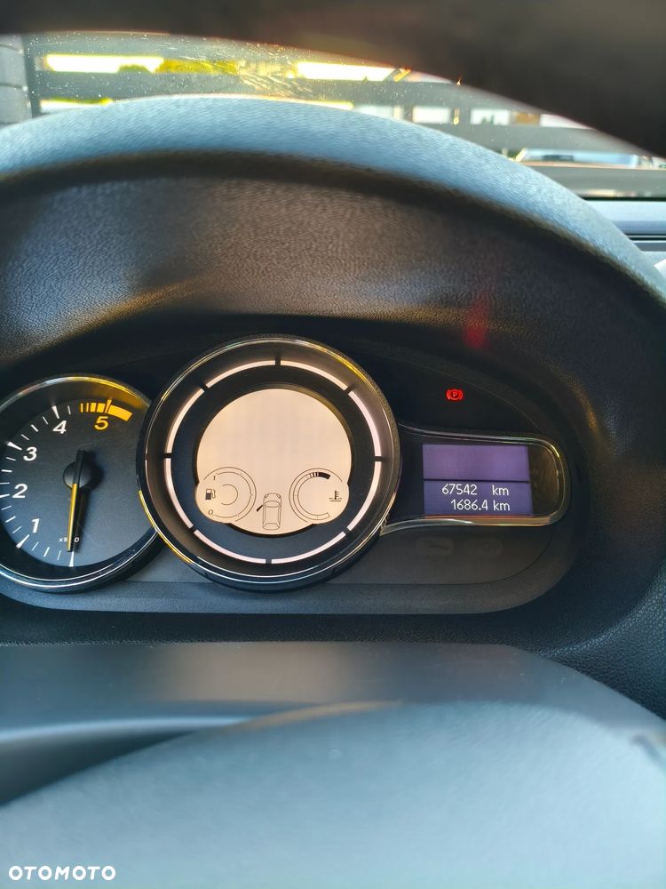 Renault Megane 1.6 dCi Energy Limited - 8