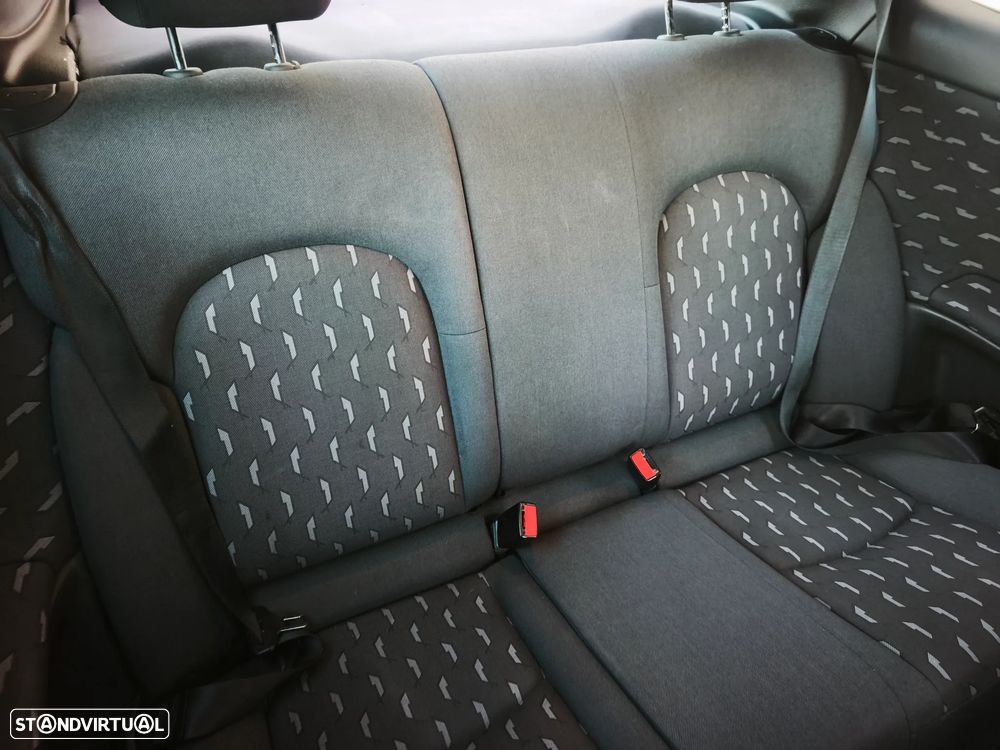Mercedes-Benz C 220 - 19