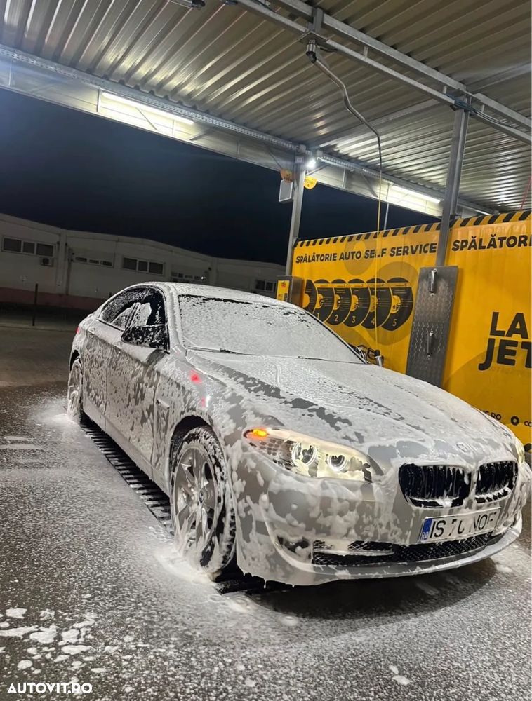 BMW Seria 5 525d xDrive Aut. - 5