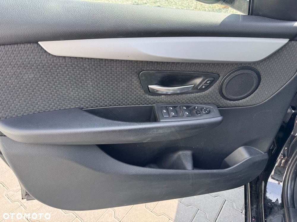 BMW Seria 2 216d GT Advantage - 13