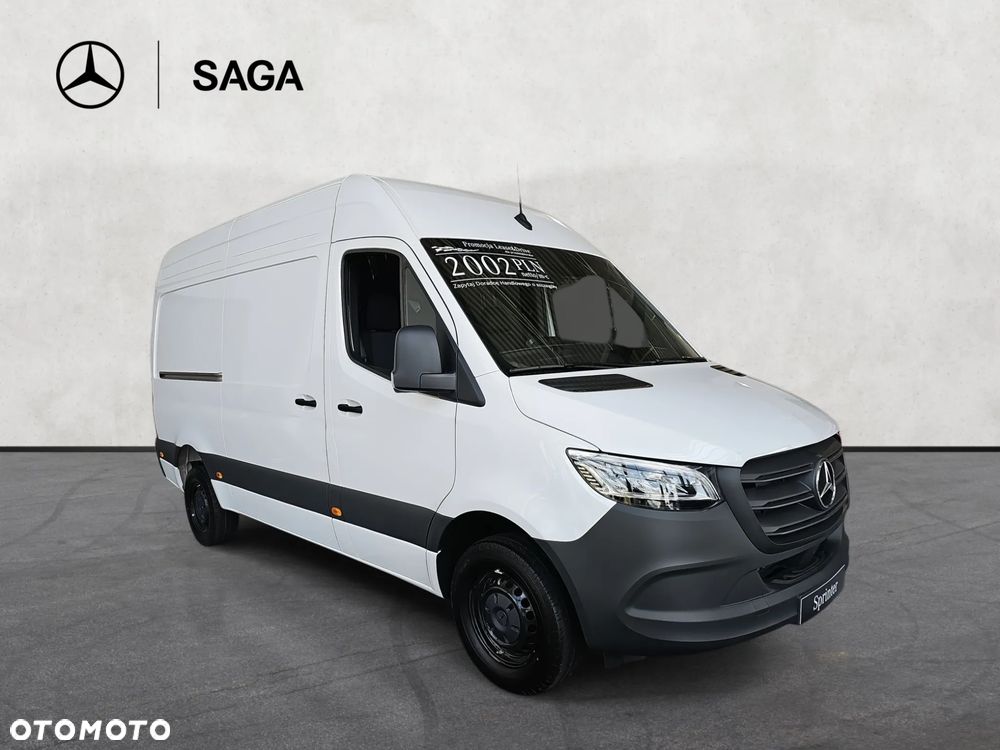 Mercedes-Benz SPRINTER 317 CDI FURGON PRO L2H2 - 4