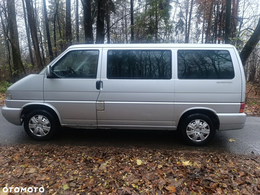 Volkswagen Multivan - 7