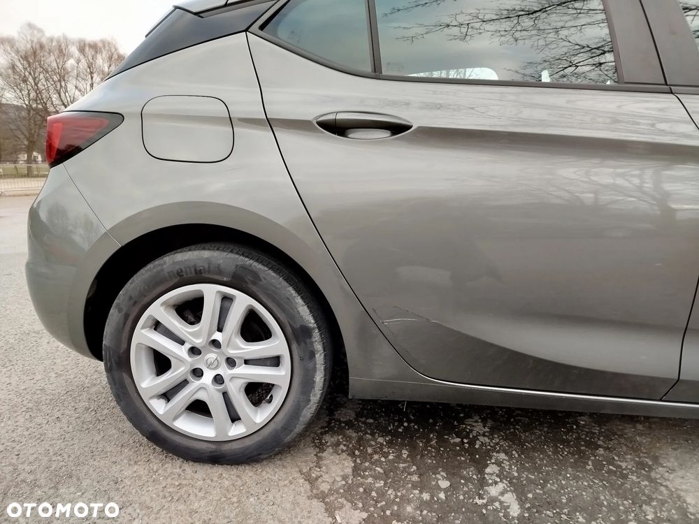 Opel Astra 1.2 T Edition S&S - 8