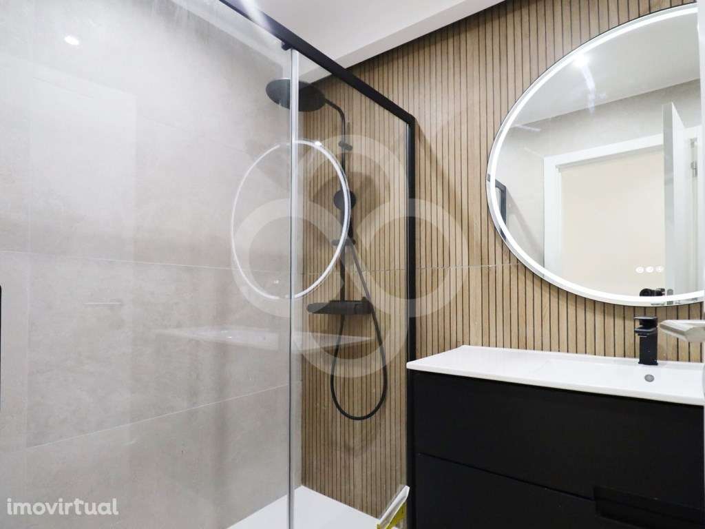 Apartamento T3 remodelado ao Chiado e Santos ao IADE e ISEG em Lisboa - Grande imagem: 4/23